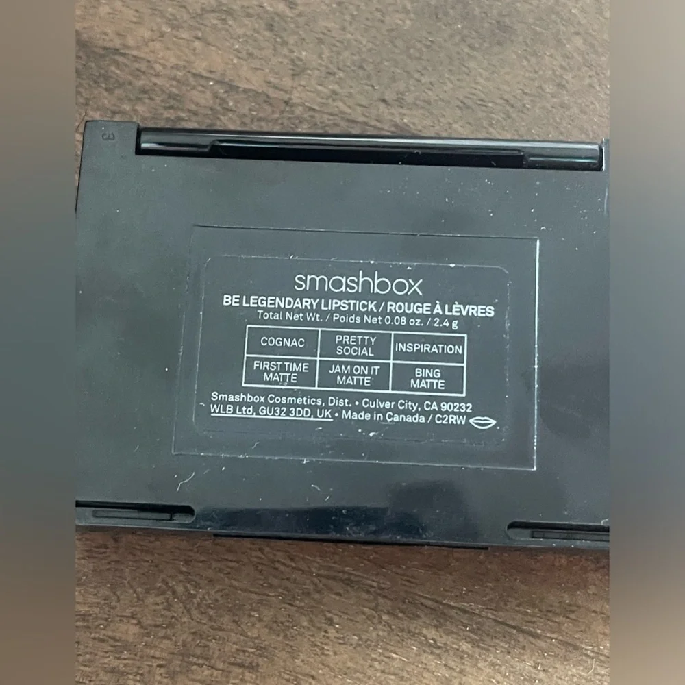 Smashbox be legendary small lipstick palette